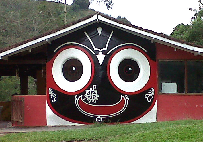 Hare krishna - Fazenda Nova Gokula em Pindamonhangaba-SP 